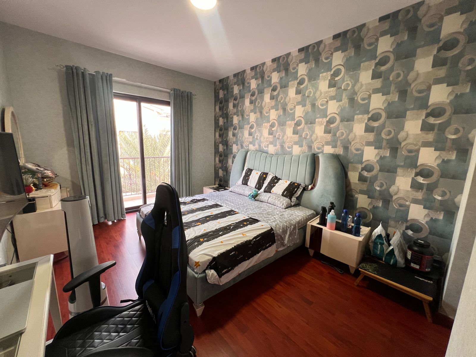 bedroom 1
